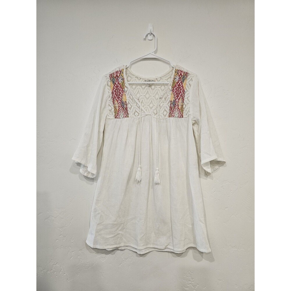 Billabong Women's Cover Up White and Lace Accent Top Short Sleeves Size Small